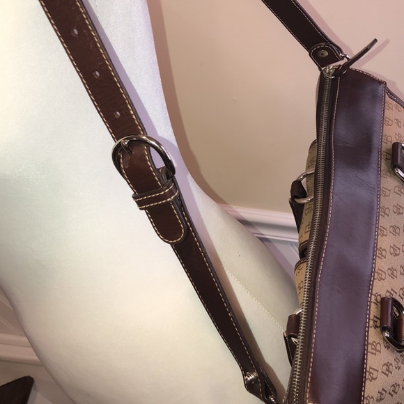 Vintage DOONEY & BOURKE Jacquard Signature Logo Canvas & Leather Shoulder Bag - Picture 15 of 17